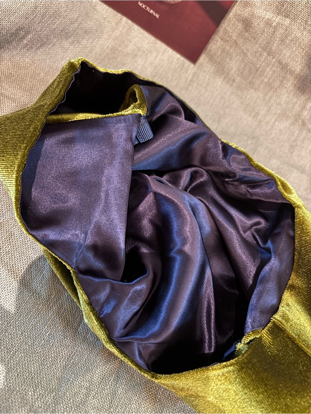 Nocturnal Japandi Knot Bag - Scandinavian Green Velvet - Picture 4 of 6